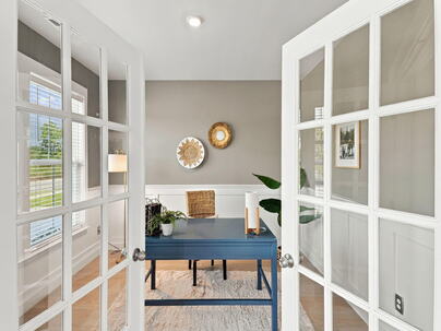 Photo 1 of 25 : 4030 Warmouth Court