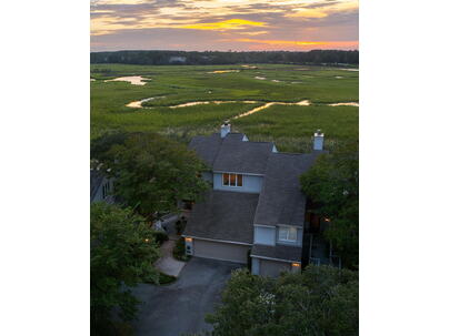 Photo 1 of 25 : 658 Harbor Creek Place, #29