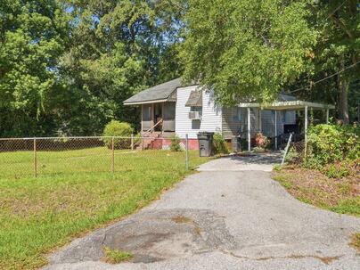Photo 1 of 4 : 2902 Alabama Drive