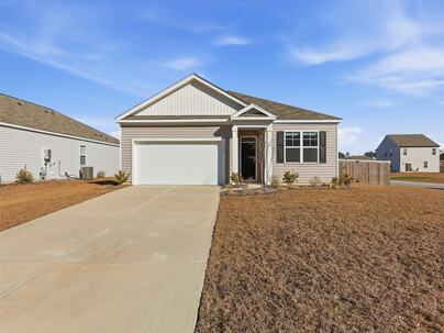 Photo 1 of 25 : 717 Ladywood Drive