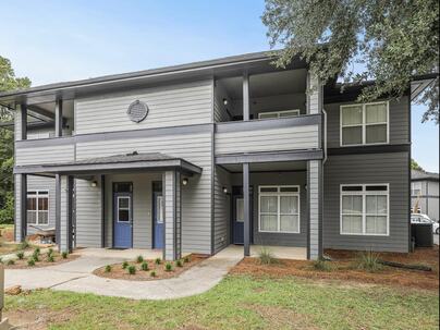 Photo 1 of 22 : 3304 Mariners Way