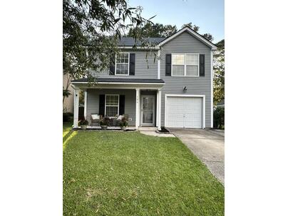 Photo 1 of 25 : 106 Destin Street