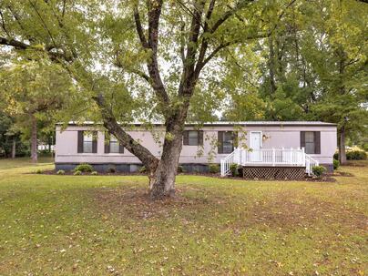 Photo 1 of 25 : 1078 Doyle Street