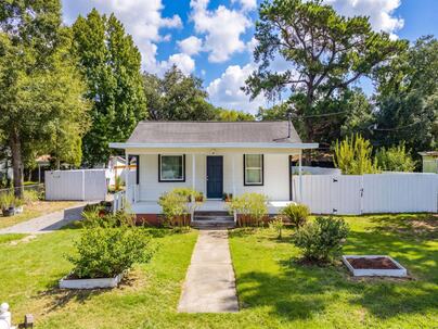 Photo 1 of 25 : 4718 Ivydale Drive