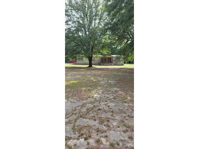 Photo 1 of 7 : 3670 Rhode Drive