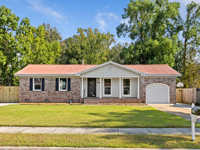 Photo 1 of 14 : 4355 Covington Drive