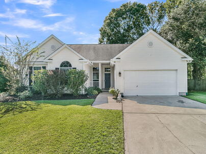 Photo 1 of 25 : 5000 Northfield Court