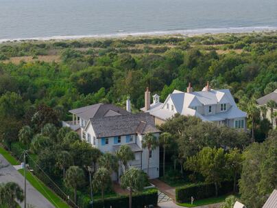 Photo 1 of 25 : 2529 Atlantic Avenue