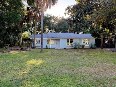 Photo 1 of 4 : 23 31st Avenue