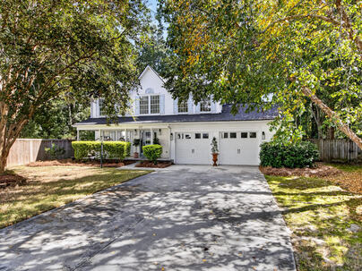 Photo 1 of 25 : 3212 Rose Walk Court