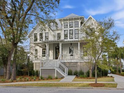 Photo 1 of 25 : 457 Lesesne Street