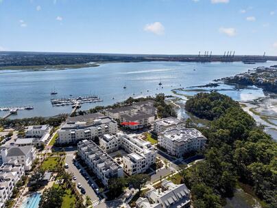 Photo 1 of 25 : 320 Longshore Street, #1033