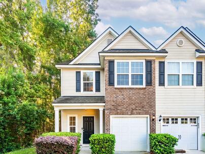 Photo 1 of 25 : 1111 Bennington Drive