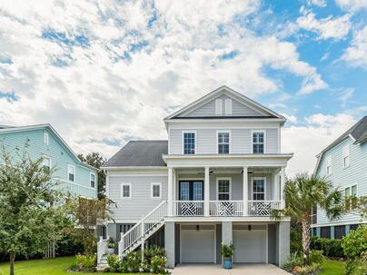Photo 1 of 25 : 1432 Stratton Place
