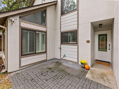 Photo 1 of 25 : 317 Mallard Court