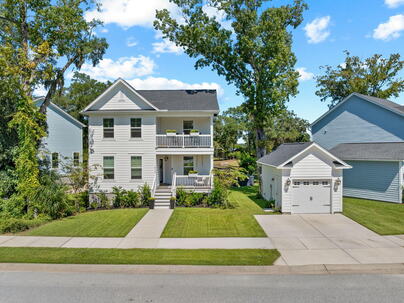 Photo 1 of 25 : 2118 Boykin Lane