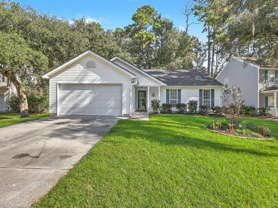 Photo 1 of 25 : 8656 Hickory Creek Lane