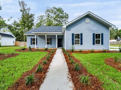 Photo 1 of 25 : 97 Salkehatchie Road