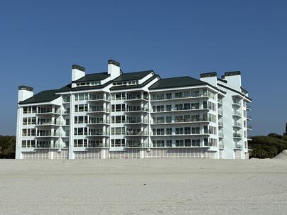 Photo 1 of 25 : 9510 Palmetto Drive, #1212
