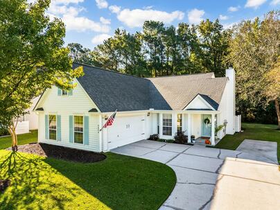 Photo 1 of 25 : 2652 Palmetto Hall Boulevard