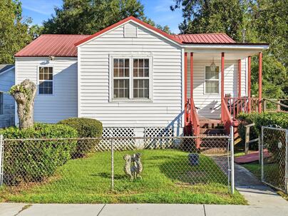 Photo 1 of 24 : 2237 Garfield Street