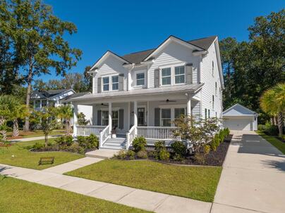 Photo 1 of 25 : 3857 Maidstone Drive