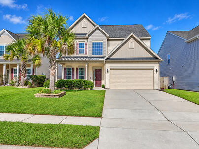 Photo 1 of 25 : 140 Weeping Cypress Drive
