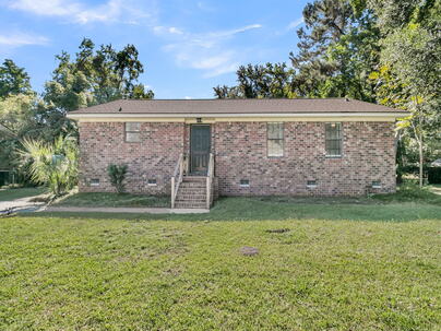 Photo 1 of 25 : 1523 Wakendaw Road