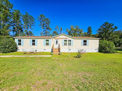 Photo 1 of 25 : 817 Catawba Hill Court