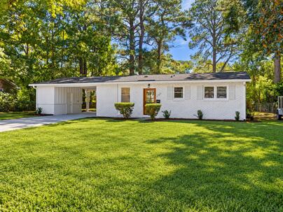 Photo 1 of 25 : 1205 Byron Road