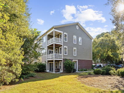Photo 1 of 25 : 9112 Parlor Drive