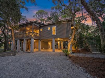 Photo 1 of 25 : 7686 Legare Road