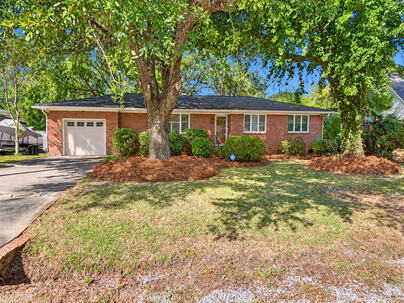 Photo 1 of 23 : 1815 Dunbarton Drive