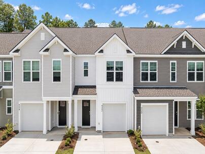 Photo 1 of 25 : 876 Long Bluff Road