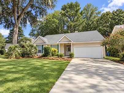 Photo 1 of 2 : 8505 Stonebridge Drive