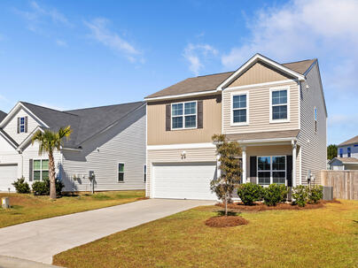 Photo 1 of 25 : 102 Duett Court