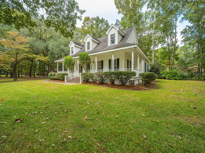 Photo 1 of 25 : 139 Pelzer Drive