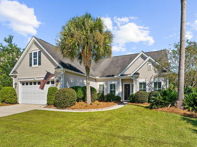Photo 1 of 25 : 2061 Bancroft Lane