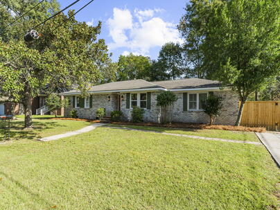 Photo 1 of 25 : 5100 Ashcroft Avenue