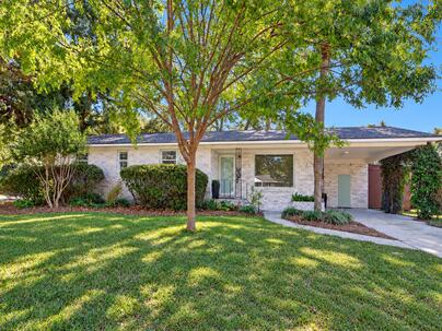 Photo 1 of 25 : 5077 Monterey Street