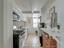 Photo 10 of 25 : 3.5 Kracke Street, #C