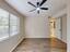 Photo 3 of 25 : 415 Parkdale Drive, #2f