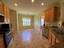 Photo 7 of 25 : 7517 Whispering Oak Drive