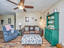 Photo 17 of 25 : 501 Greenmeadow Drive