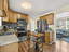 Photo 11 of 25 : 916 Hillsboro Drive
