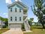 Photo 2 of 25 : 2736 Mcfadden Way