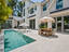 Photo 3 of 25 : 700 Stucco Lane