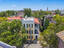 Photo 2 of 25 : 53 Hasell Street, #C