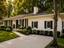 Photo 3 of 23 : 28 Farmfield Avenue
