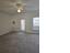 Photo 6 of 19 : 945 Estates Boulevard, #B